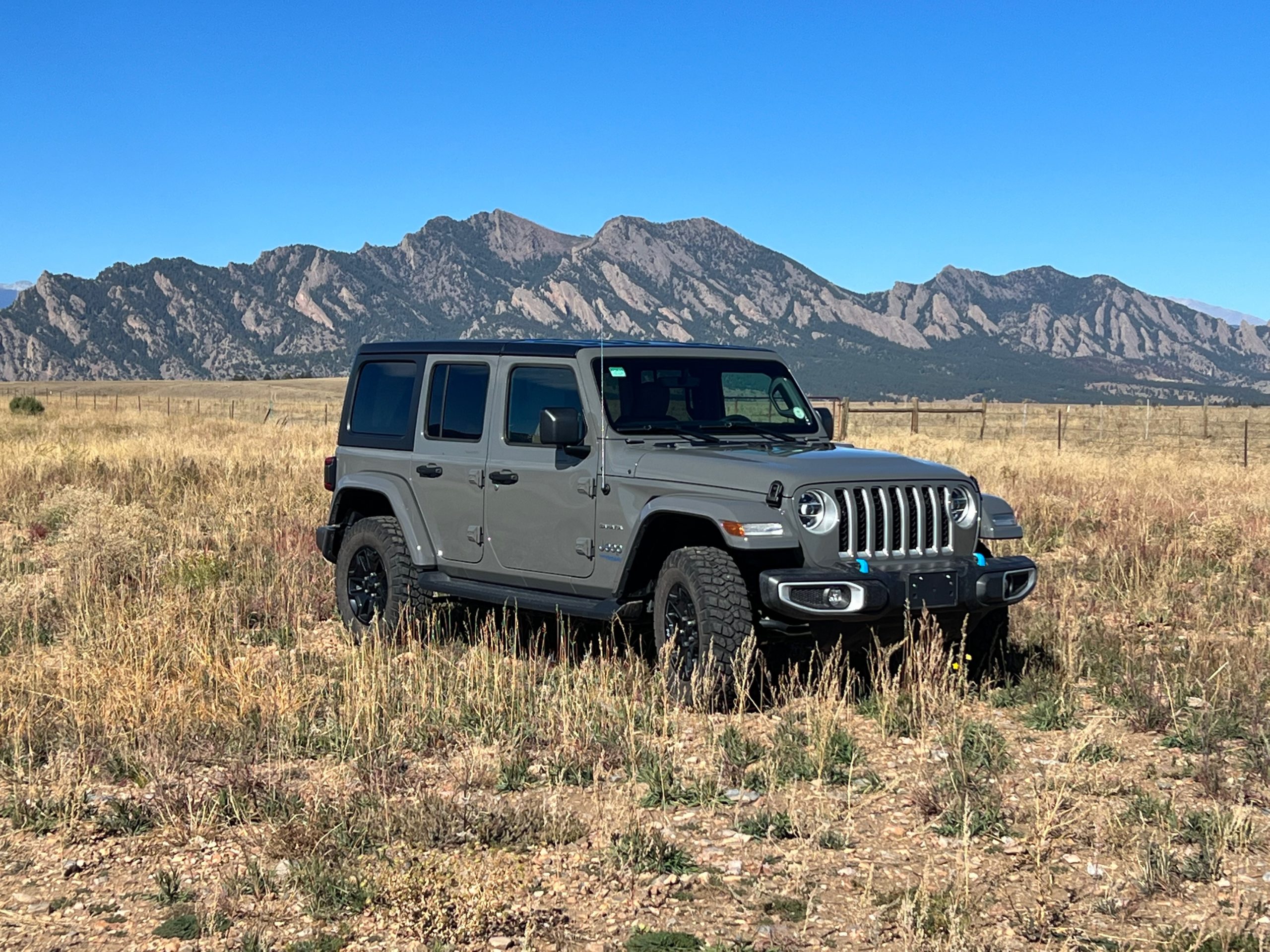 Wrangler Sahara 4xE “Sparky”